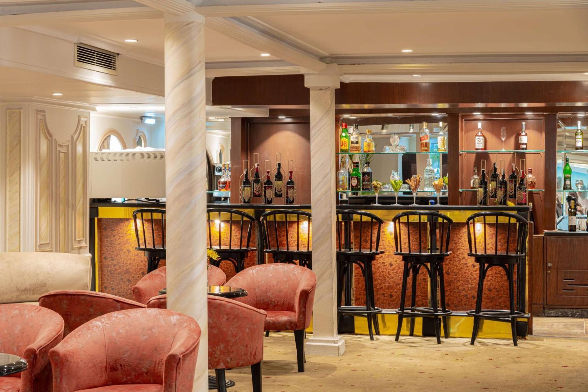 Sonesta Moon Goddess Cruise - From Aswan To Luxor - 03 & 07 Nights Every Friday Hotel Exterior foto