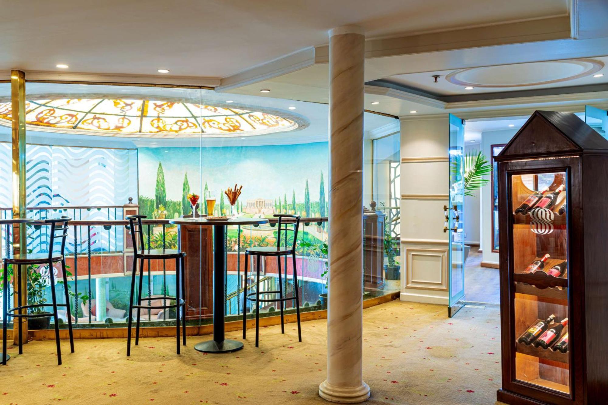 Sonesta Moon Goddess Cruise - From Aswan To Luxor - 03 & 07 Nights Every Friday Hotel Exterior foto